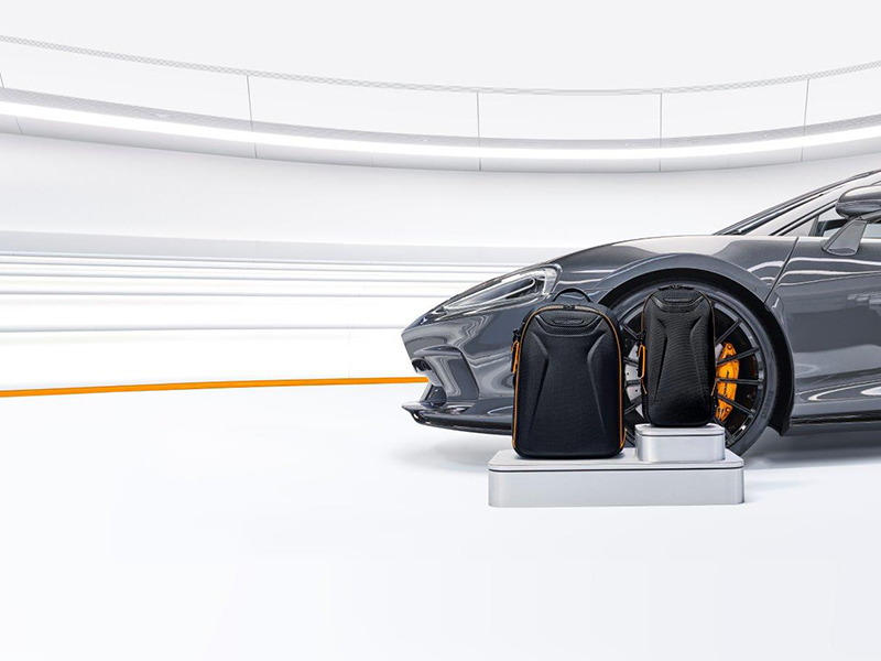 تمتع بتجربة سفر تمزج بين الاناقة والسرعة مع حقائب Tumi المستوحاة من  McLaren